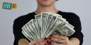 Lưu ý quan trọng bạn cần nắm rõ khi rút tiền Five88